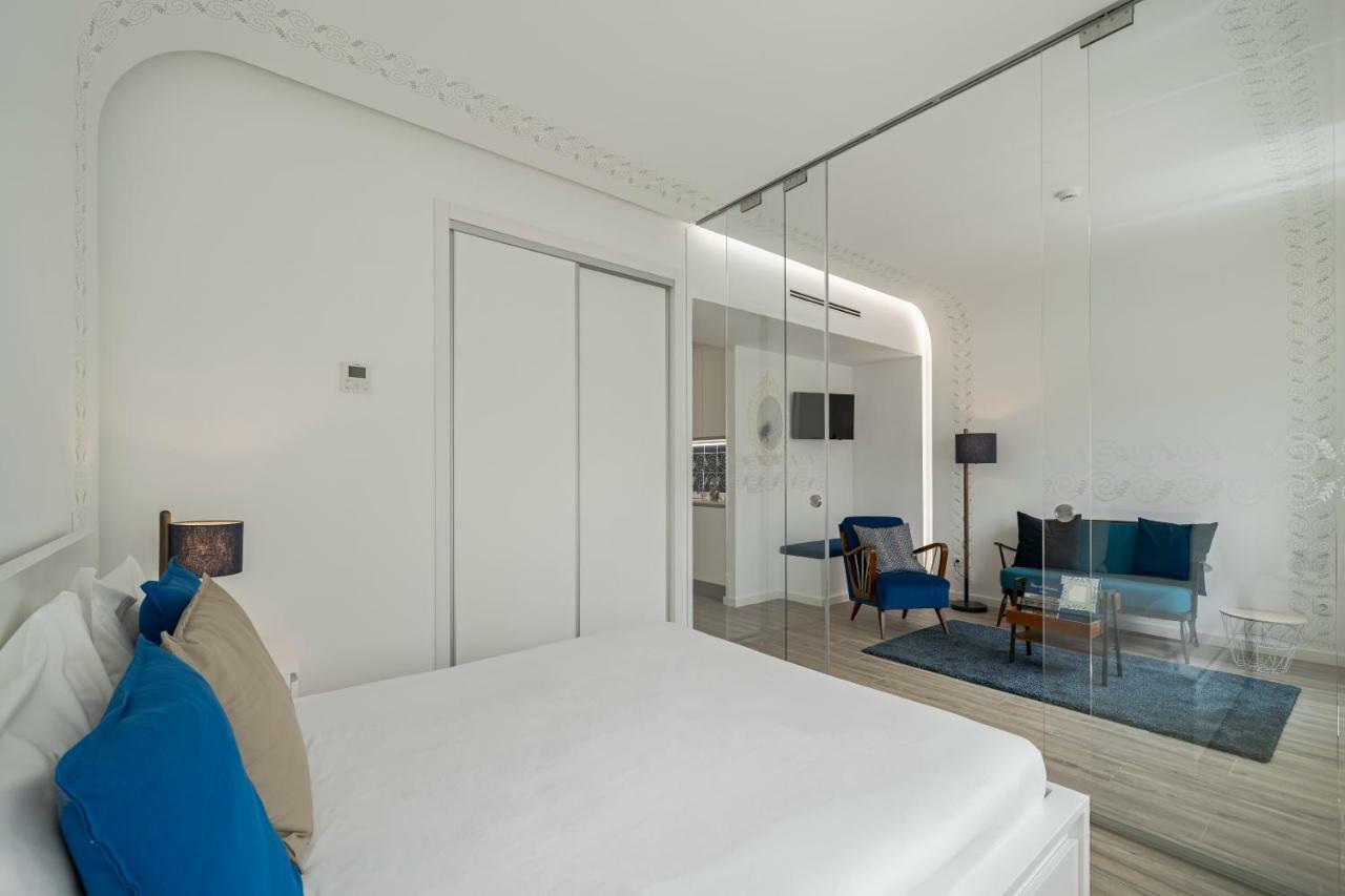 Drapes Design Apartments By An Island Apart Funchal  Buitenkant foto