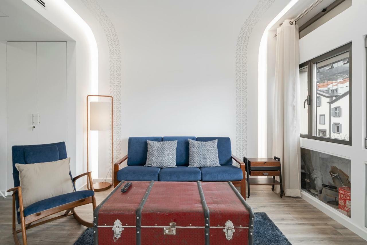 Drapes Design Apartments By An Island Apart Funchal  Buitenkant foto