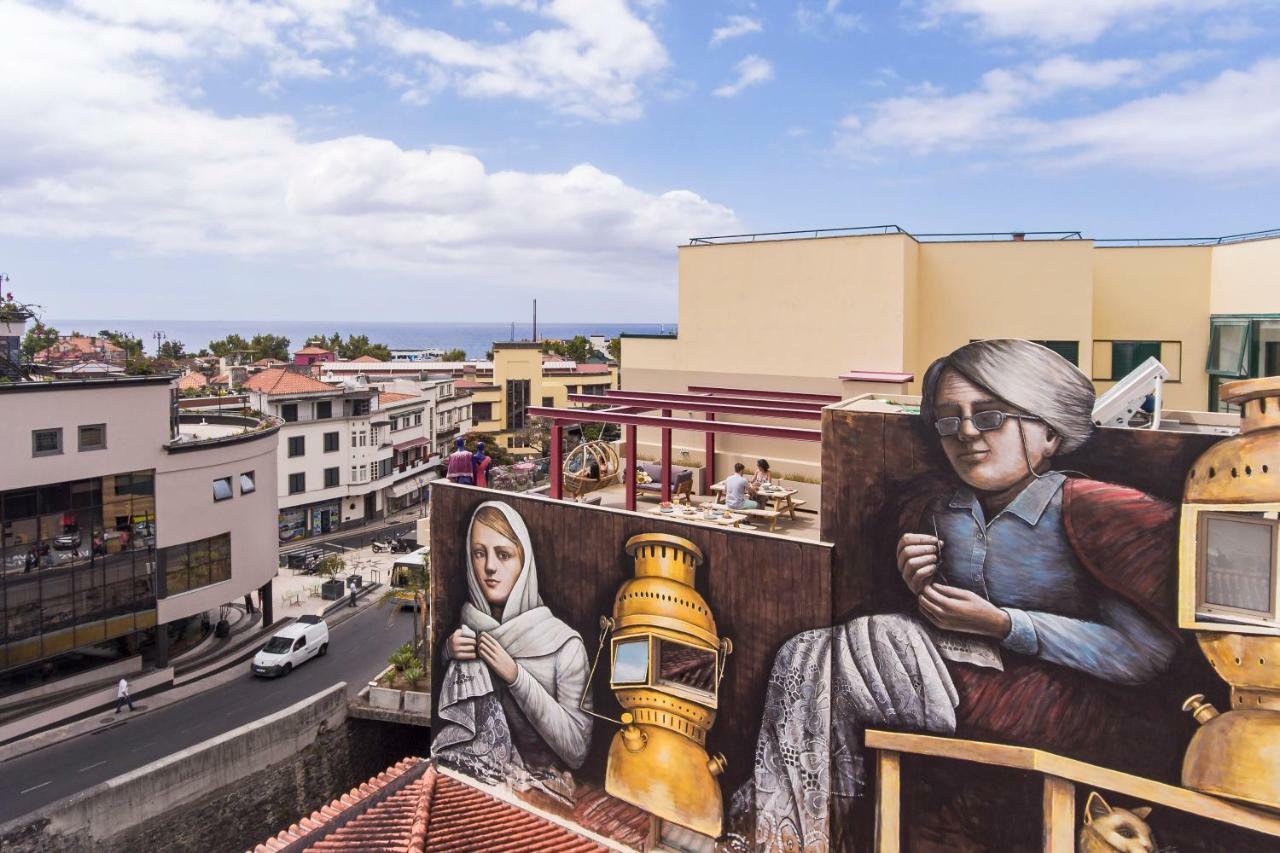 Drapes Design Apartments By An Island Apart Funchal  Buitenkant foto