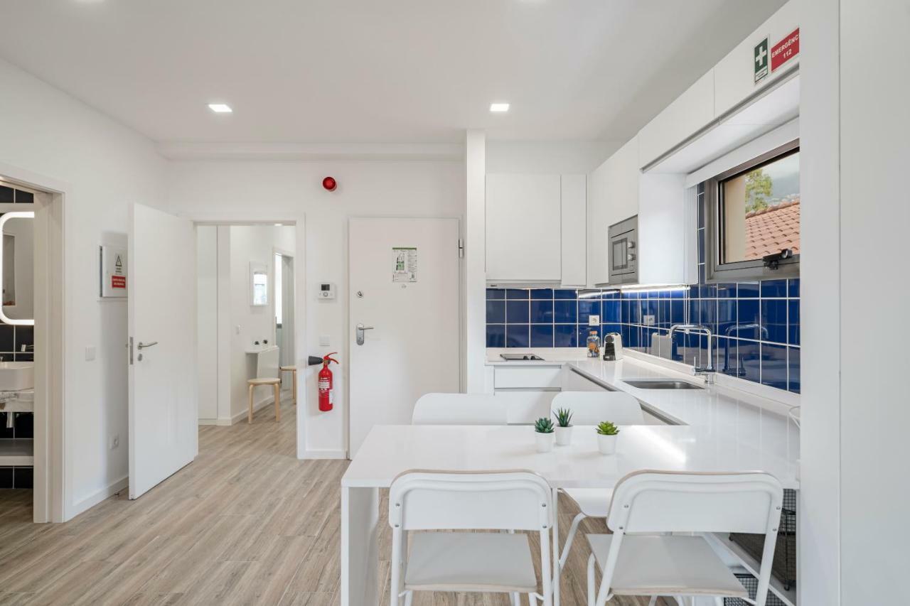 Drapes Design Apartments By An Island Apart Funchal  Buitenkant foto